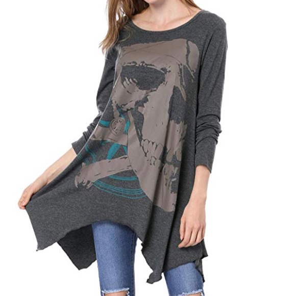 BNWT Ladies Skull Handkerchief Hem Loose Tunic - Picture 2 of 3